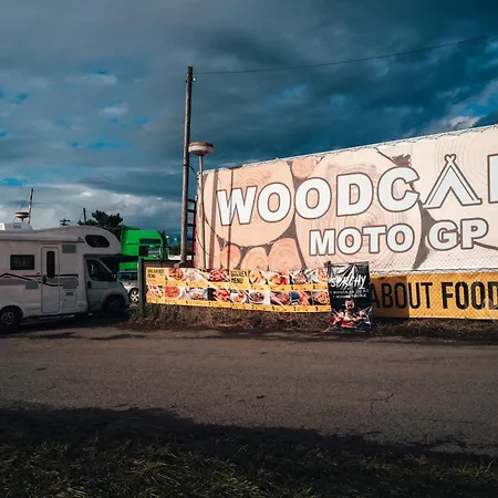 Campingplads Woodcamp Moto Gp Ostrovačice