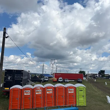 Woodcamp Moto Gp Campingplads