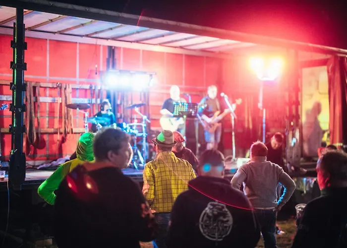 Campingplads Woodcamp Moto Gp Ostrovačice